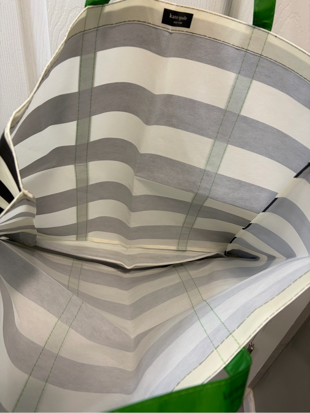 Kate Spade Reusable Striped Black & White Tote with Green Handles - Picture 4 of 4